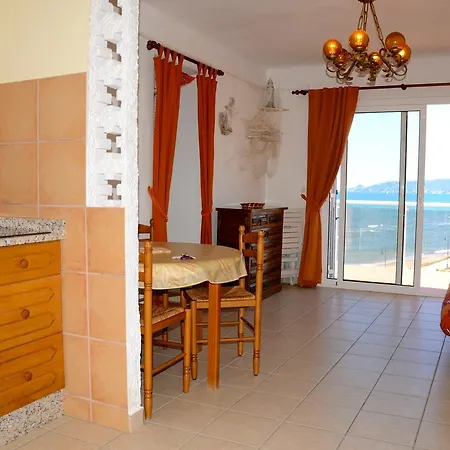Apartamento Artit *